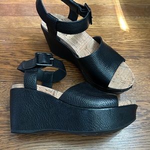 Kork Ease Platform Sandals
